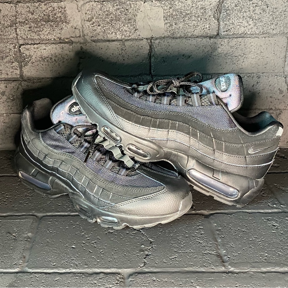 Nike Air Max 95 Essential